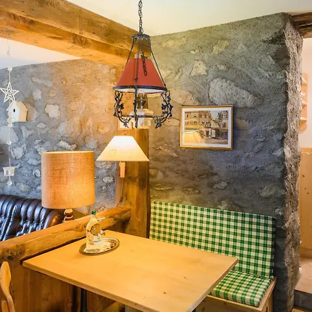 Ristorante Grotto فندق 3*